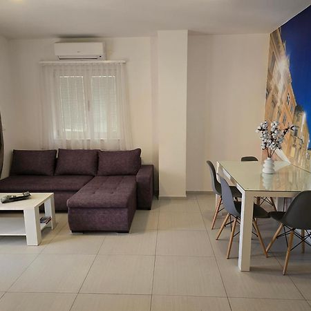Holiday Apartments Stobrec 2 Split Buitenkant foto